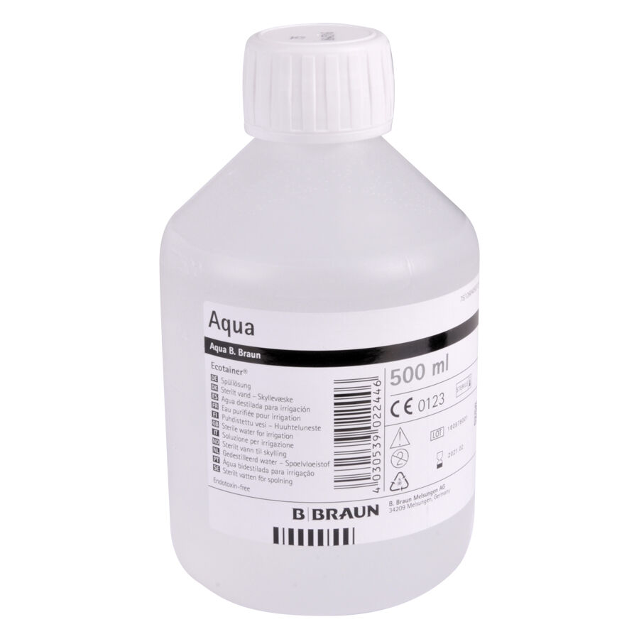Bouteille de 500 ml de solution de rinçage Braun Aqua avec étiquette blanche sur fond blanc