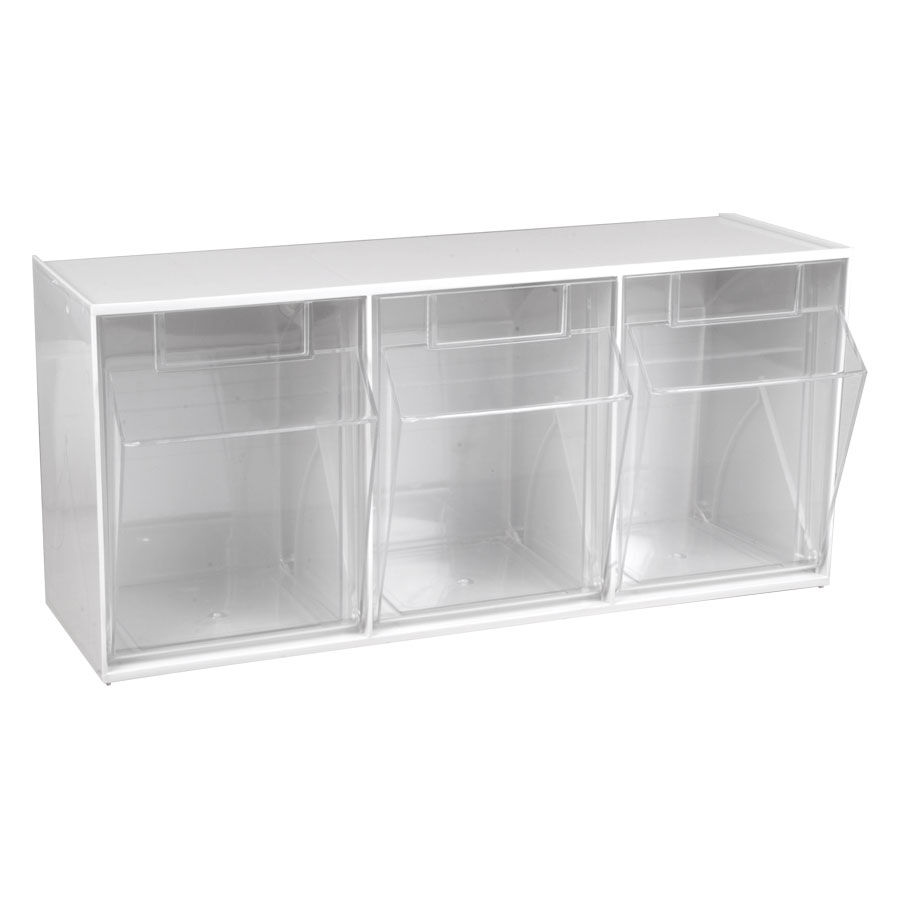 Stala Set 3 pièces blanc pour présentoirs Ensemble de rayonnages blanc à trois pièces pour présentoirs avec compartiments transparents sur fond blanc