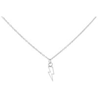 Flash collier en acier chirurgical, 50 cm Collier Flash argenté avec pendentif éclair sur fond blanc