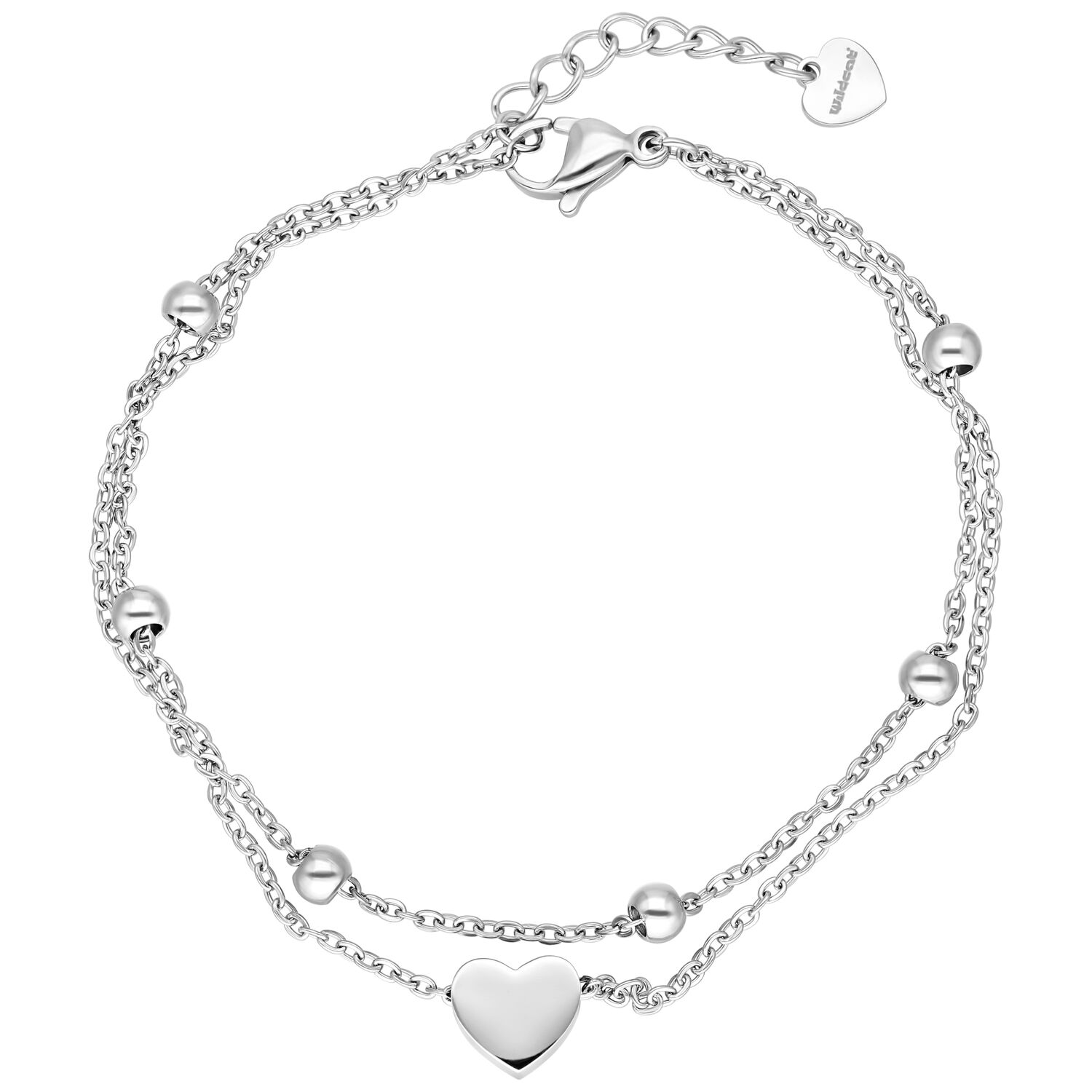 Bracelet double rangée en argent avec pendentif cœur et perles sur fond blanc