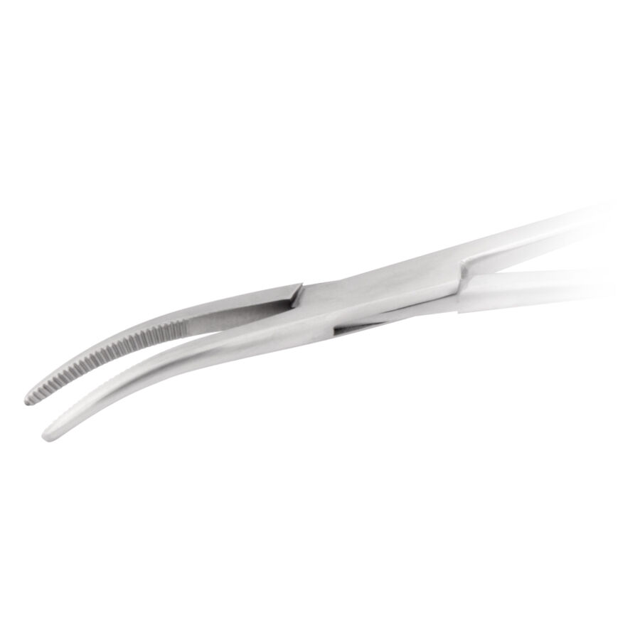Pince artérielle courbée en acier inoxydable Pince artérielle courbée en acier inoxydable argenté sur fond blanc