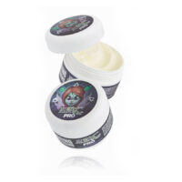 Auafee Pro Tattoo Butter 150 ml Pot Pot blanc Auafee Pro Tattoo Butter avec capuchon ouvert et fermé sur fond blanc