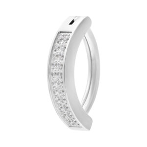 Clicker de nombril argenté avec double arc de cristal sur fond blanc