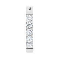 Clicker de nombril en titane argenté avec cristaux Clicker de nombril argenté en titane avec cinq cristaux clairs