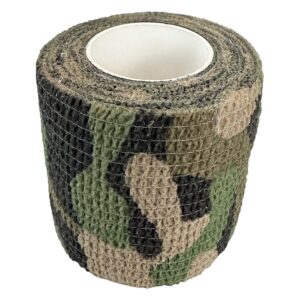 Rouleau de bande de préhension motif camouflage, vert foncé et marron, sur fond blanc