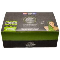 Believa Tattoo Butter dans un emballage vert Emballage vert de la Believa Tattoo Butter avec un label vegan sur fond blanc