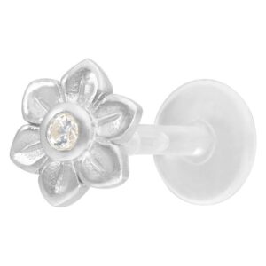 Labret fleur en argent avec cristal clair sur fond blanc