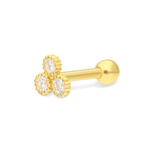 Barbell d'oreille en or 750 avec trois cristaux clairs sur fond blanc