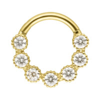 Anneau de septum en or 18K avec cristaux de moissanite Anneau de septum en or avec sept cristaux ronds de moissanite sur fond blanc