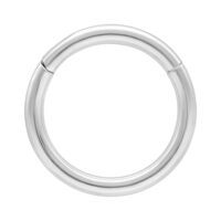 Anneau articulé 14K or blanc brillant Anneau piercing 14K or blanc brillant sur fond blanc