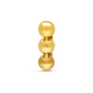 Embout en or 585 avec trois boules brillantes sur fond blanc