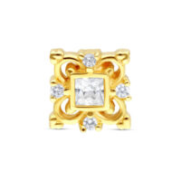 14K Gold Oriental Flower Embout avec Cristaux Embout doré en forme de fleur avec cristaux clairs sur fond blanc