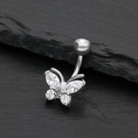 Banane avec papillon et cristaux, argent Piercing nombril argenté avec papillon et cristaux clairs sur fond noir