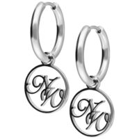 Nightwish Petites Créoles Découpées en Noir et Argent Deux créoles argentées avec pendentif logo Nightwish noir sur fond blanc