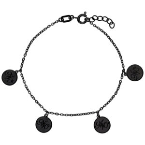 Bracelet noir avec charms Nightwish sur fond blanc