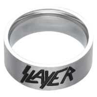 Bague logo Slayer en acier chirurgical argenté Bague argentée avec logo Slayer sur fond blanc