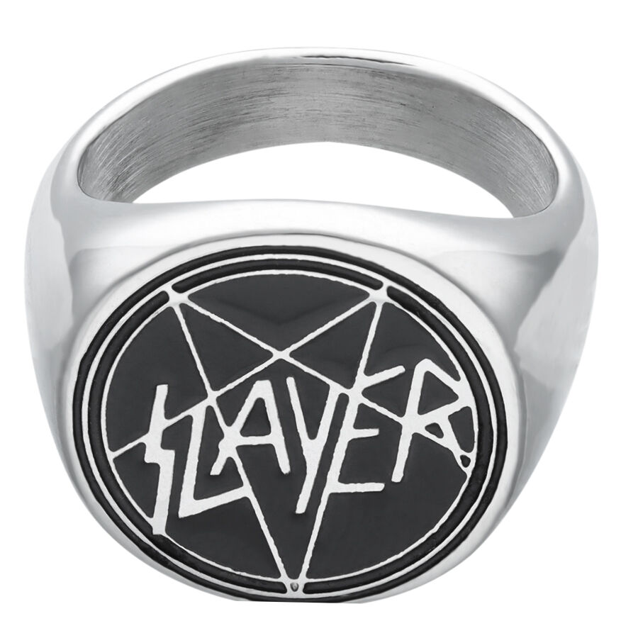 Chevalière en argent émaillé Slayer Chevalière en argent avec logo noir Slayer sur fond blanc