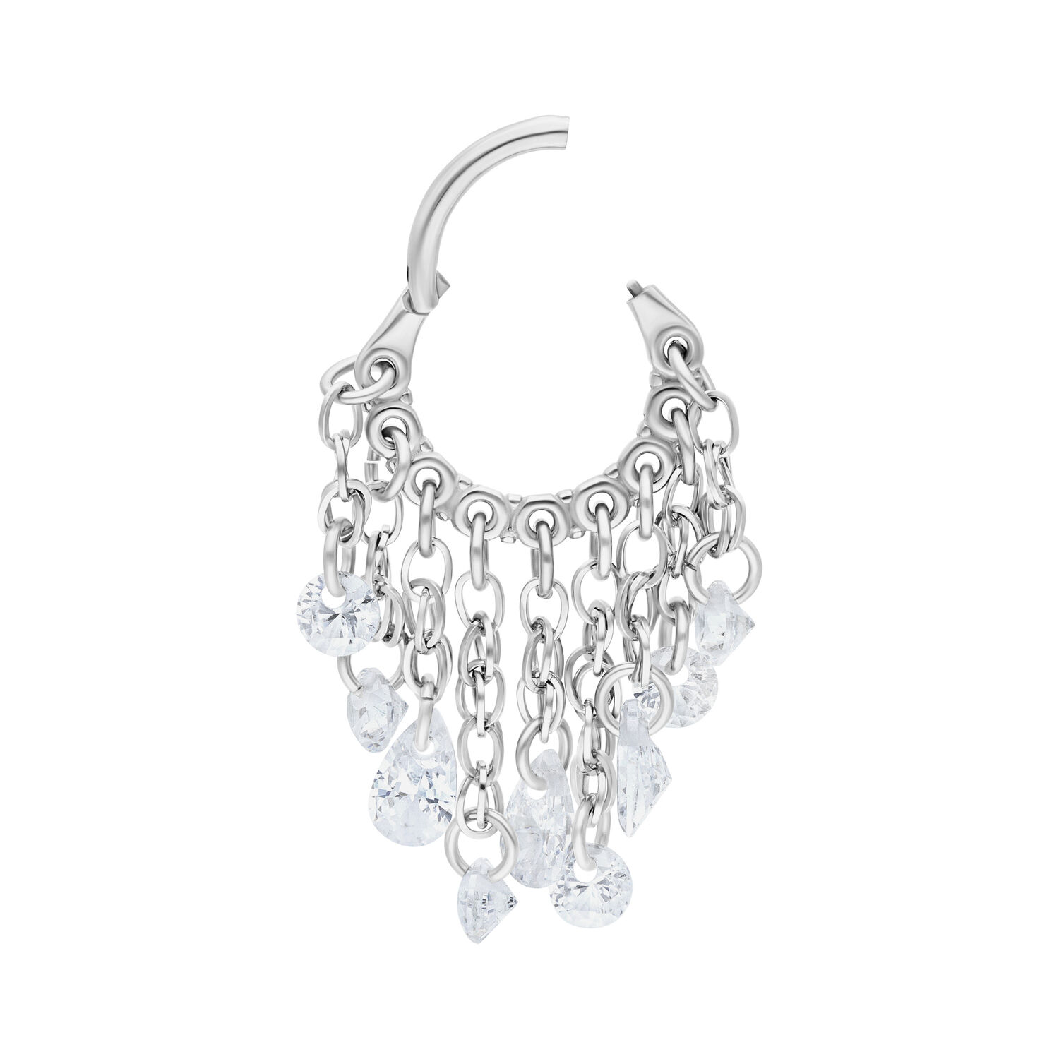 Anneau de piercing argenté avec pendentifs en cristal clair sur fond blanc