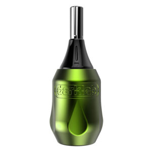 Poignée de tatouage vert clair Darklab Click Ergo 32 MM sur fond blanc