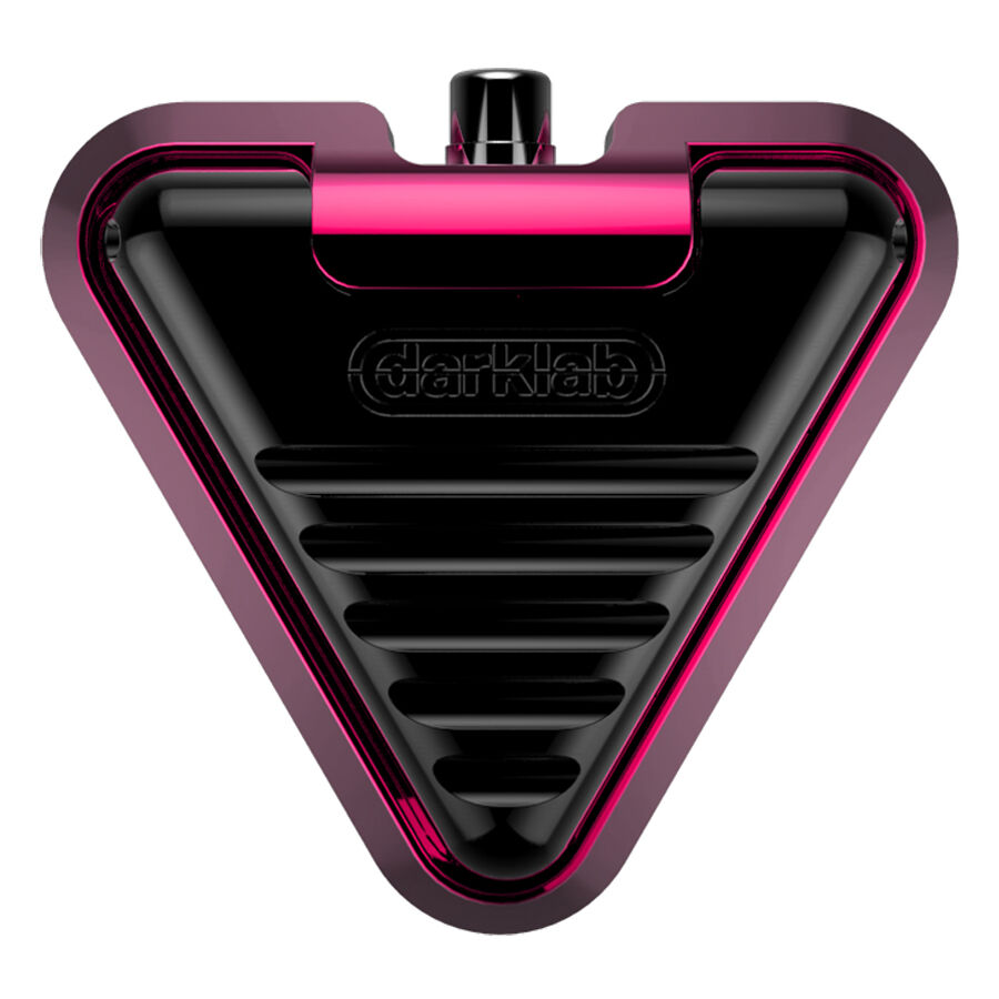 Delta Footswitch Bubblegum en rose et noir Delta Footswitch Bubblegum rose et noir en aluminium, prise de vue en studio