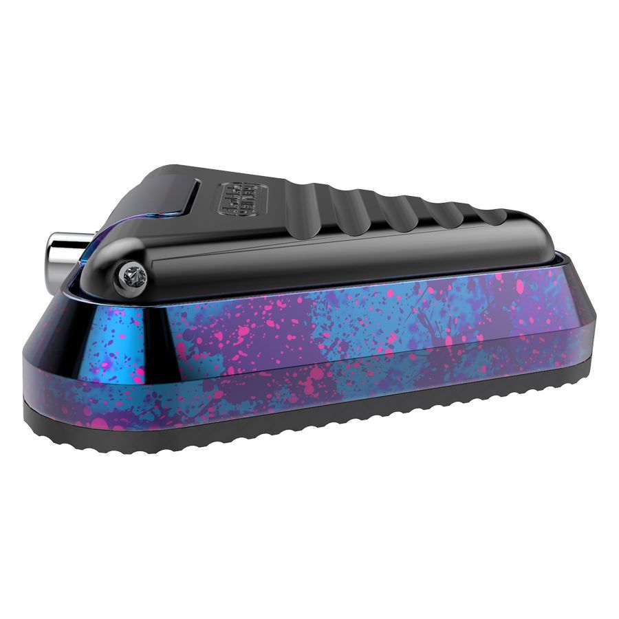 Delta Footswitch Cosmic Storm avec surface rose-bleue sur fond neutre