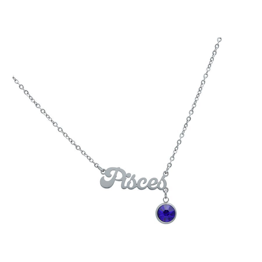 Collier argenté avec pendentif Poissons et cristal bleu sur fond blanc