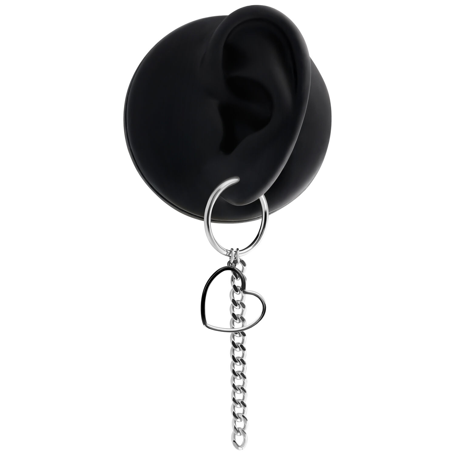 Boucles d'oreilles créoles cœur doré avec pendentif chaîne Boucles d'oreilles créoles cœur doré sur modèle d'oreille noire avec pendentif chaîne