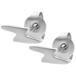 Deux boucles d'oreilles éclair en acier chirurgical argenté sur fond blanc