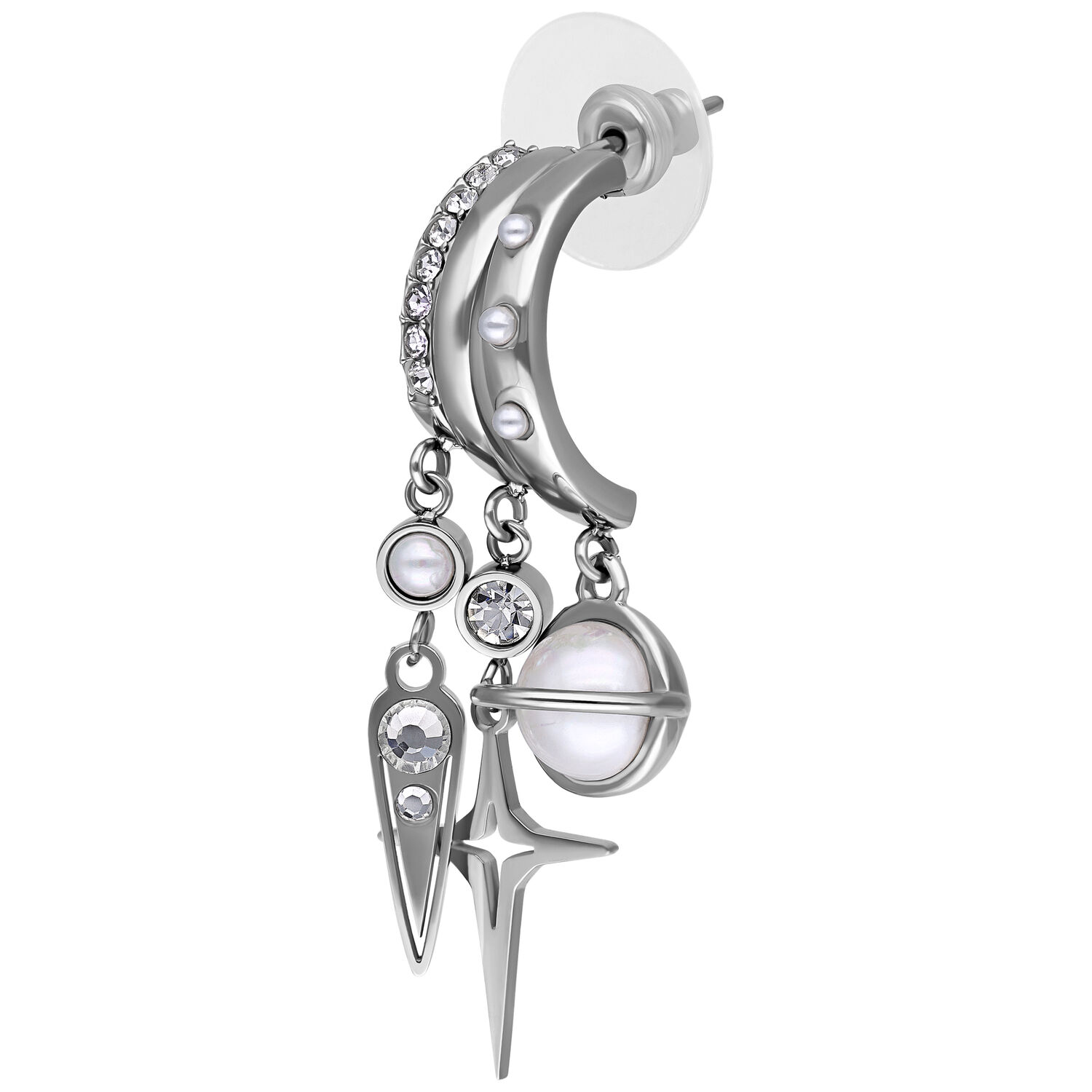 Boucle d'oreille argentée avec demi-lune, perles et pendentifs étoiles sur fond blanc