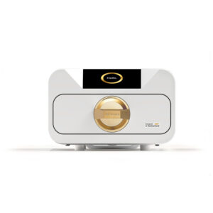 Autoclave Enbio S blanc avec poignée dorée sur fond blanc