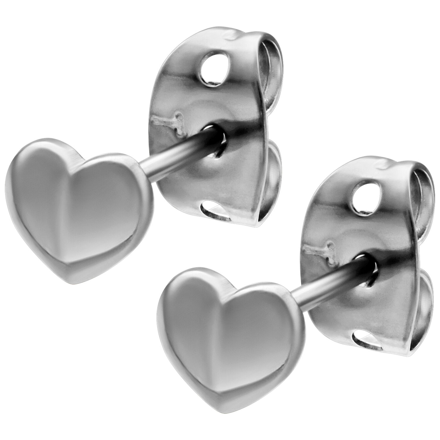 Boucles d'oreilles cœur en acier inoxydable, brillant Boucles d'oreilles cœur en acier inoxydable argenté sur fond blanc