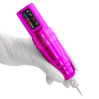 FK Irons Microbeau Flux S en rose Machine à tatouer rose vif FK Irons Microbeau Flux S sur fond blanc