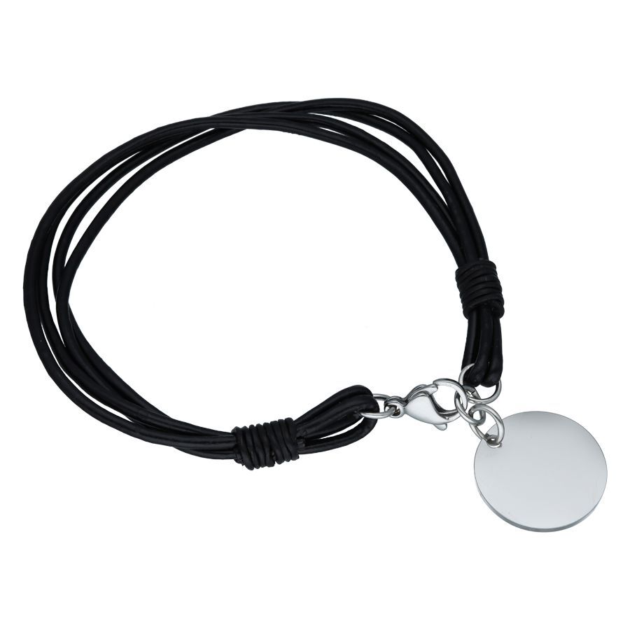 Bracelet noir avec plaque argentée gravable sur fond blanc