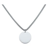Collier gravable en acier chirurgical, argent Collier argenté gravable en acier chirurgical avec pendentif rond sur fond blanc