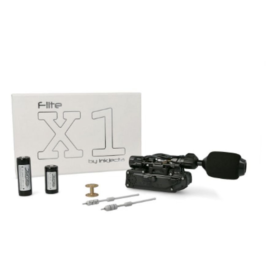 Inkjecta Flite X1 Tatouage Machine Noire Machine à tatouer Inkjecta Flite X1 noire avec accessoires sur fond blanc