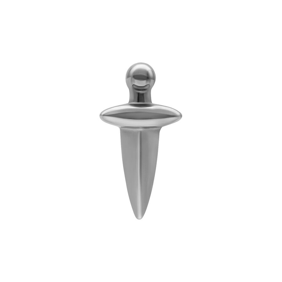 Embout de piercing argenté en forme de poignard sur fond blanc