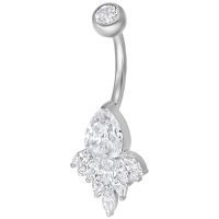 Banane en titane argentée avec cristaux Piercing de nombril en titane argenté avec cristaux clairs sur fond blanc