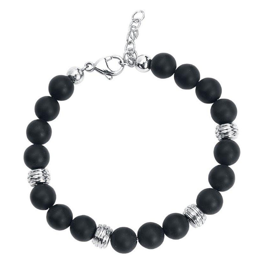Bracelet noir avec accents argentés Bracelet noir en acier chirurgical avec accents argentés sur fond blanc