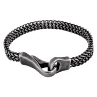 Bracelet en dentelle noir mat en acier chirurgical Bracelet noir en acier chirurgical avec finition mate sur fond blanc