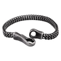 Bracelet en dentelle noir mat en acier chirurgical Bracelet noir mat avec motif en dentelle en acier chirurgical sur fond blanc