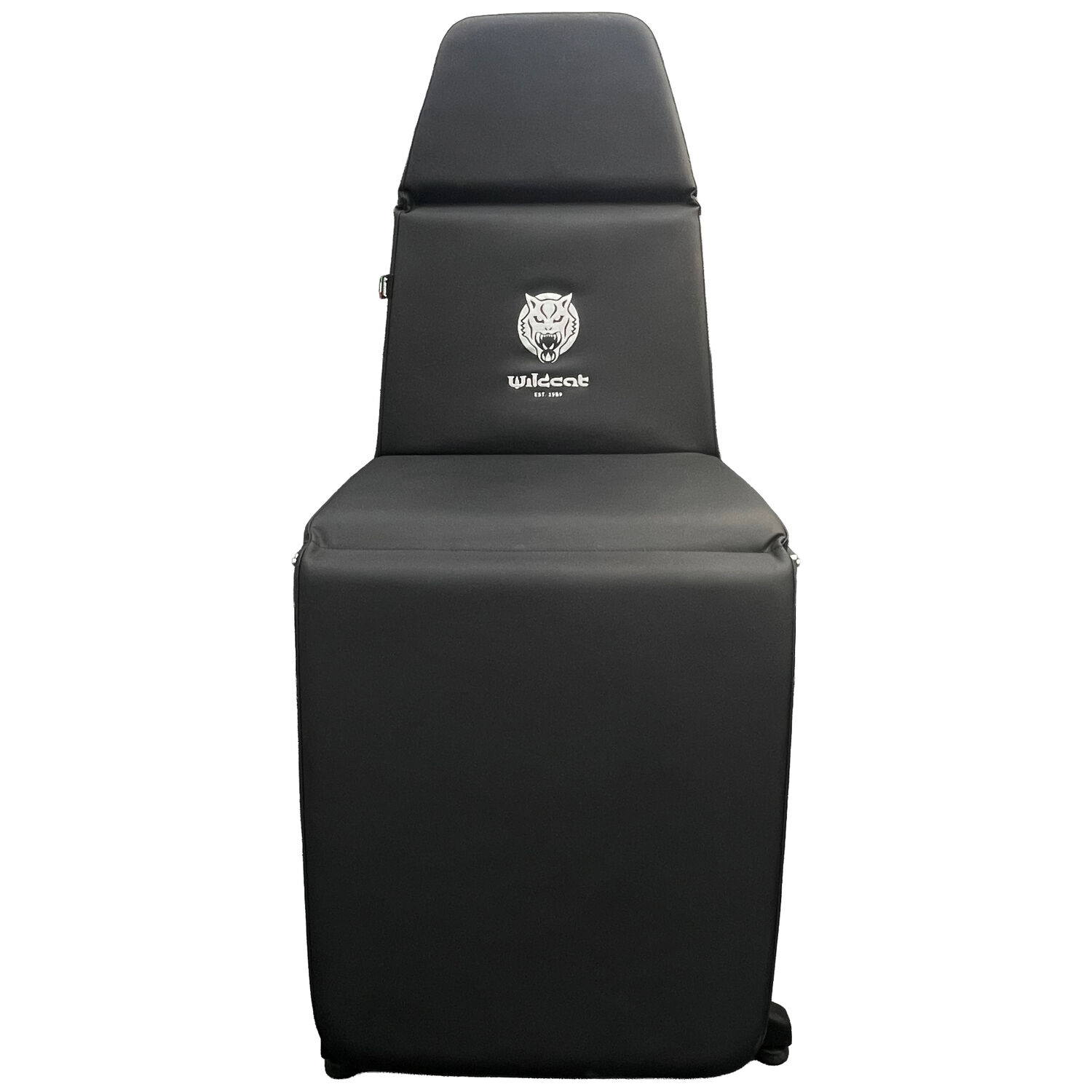 Chaise de tatouage en simili cuir noir Lemi Chaise de tatouage et piercing en simili cuir noir avec logo Wildcat sur fond blanc