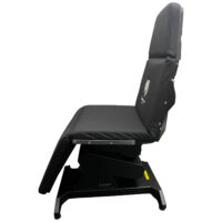 Lemi fauteuil de tatouage et piercing noir Fauteuil Lemi noir en similicuir et aluminium sur fond blanc