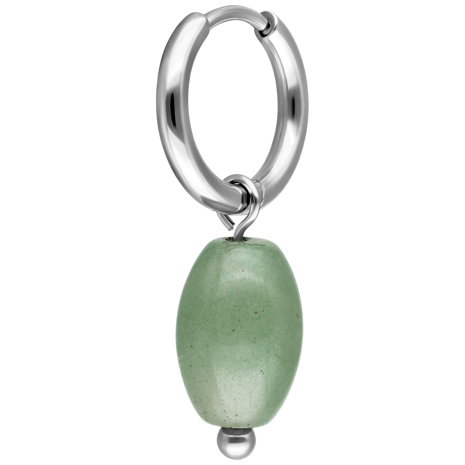 Créoles en acier inoxydable avec aventurine verte Créole argentée avec pendentif en aventurine verte sur fond blanc