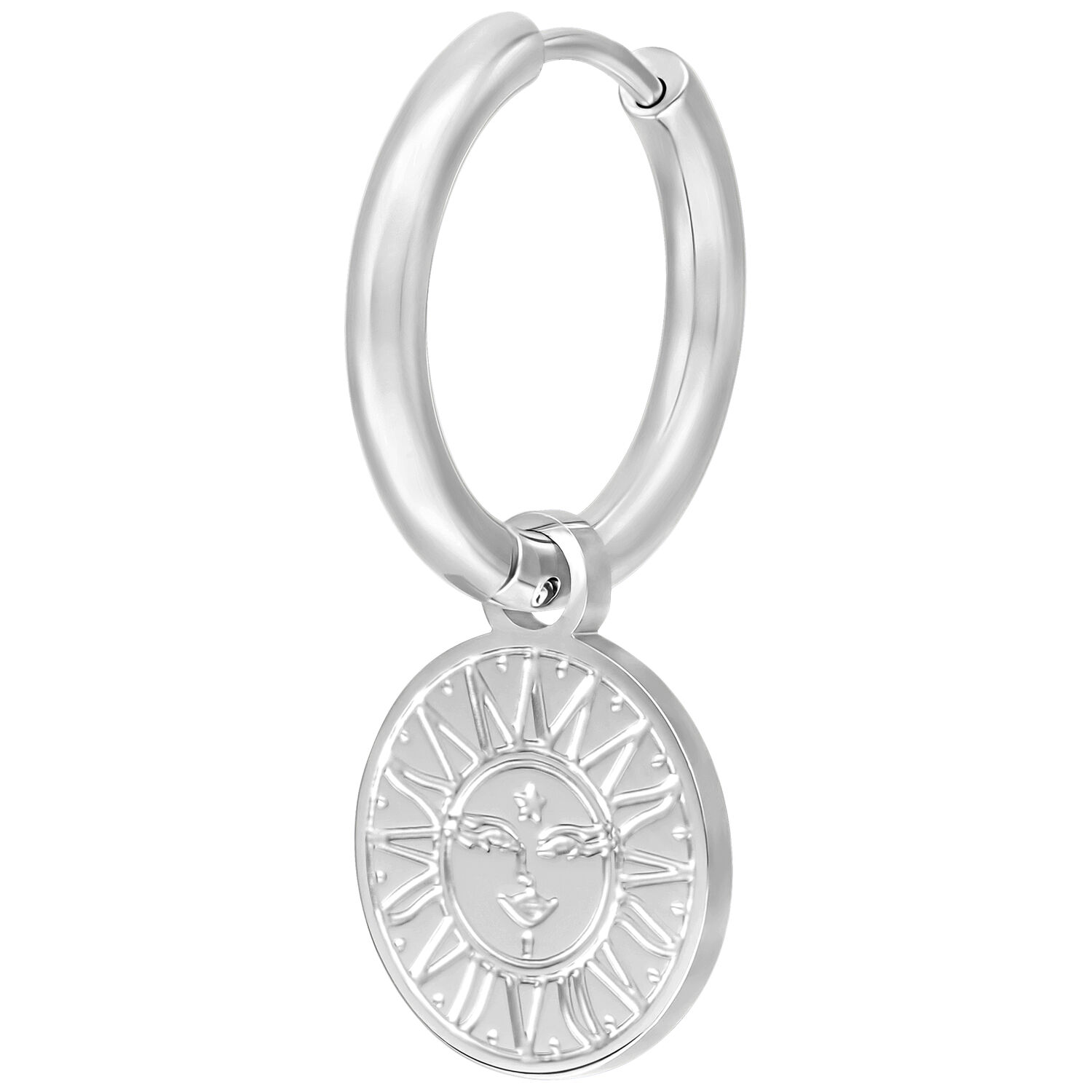 Little Sun Moon Hoops boucle d'oreille argentée Boucle d'oreille argentée avec pendentif soleil et lune sur fond blanc