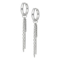 Créoles Chaîne Little Bar Argentées Créoles argentées avec pendentif chaîne sur fond blanc