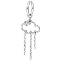 Boucles d'oreilles Little Cloud 9 en argent Boucle d'oreille en argent avec pendentif en forme de nuage et chaînes sur fond blanc