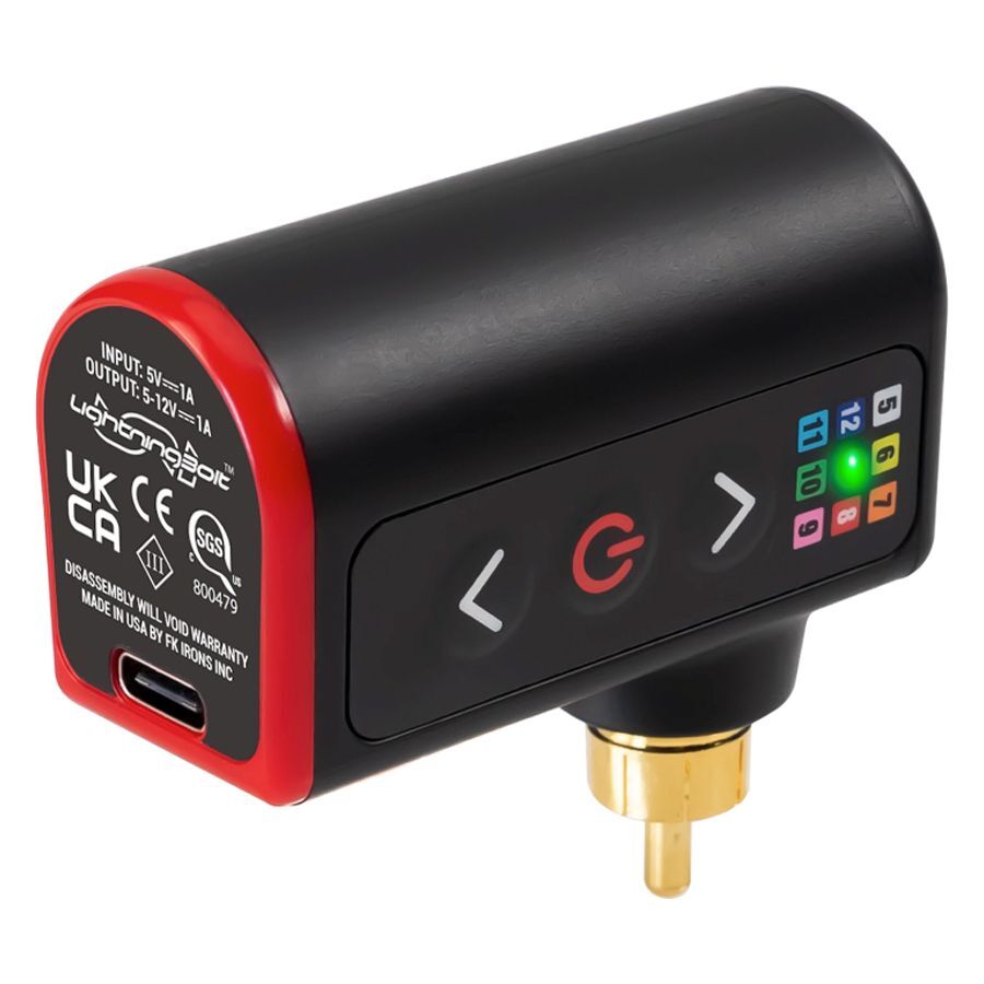 Fk Irons Lightning Bolt Alimentation Universelle Noir/Rouge Alimentation Fk Irons Lightning Bolt noire et rouge avec boîtier en aluminium sur fond blanc