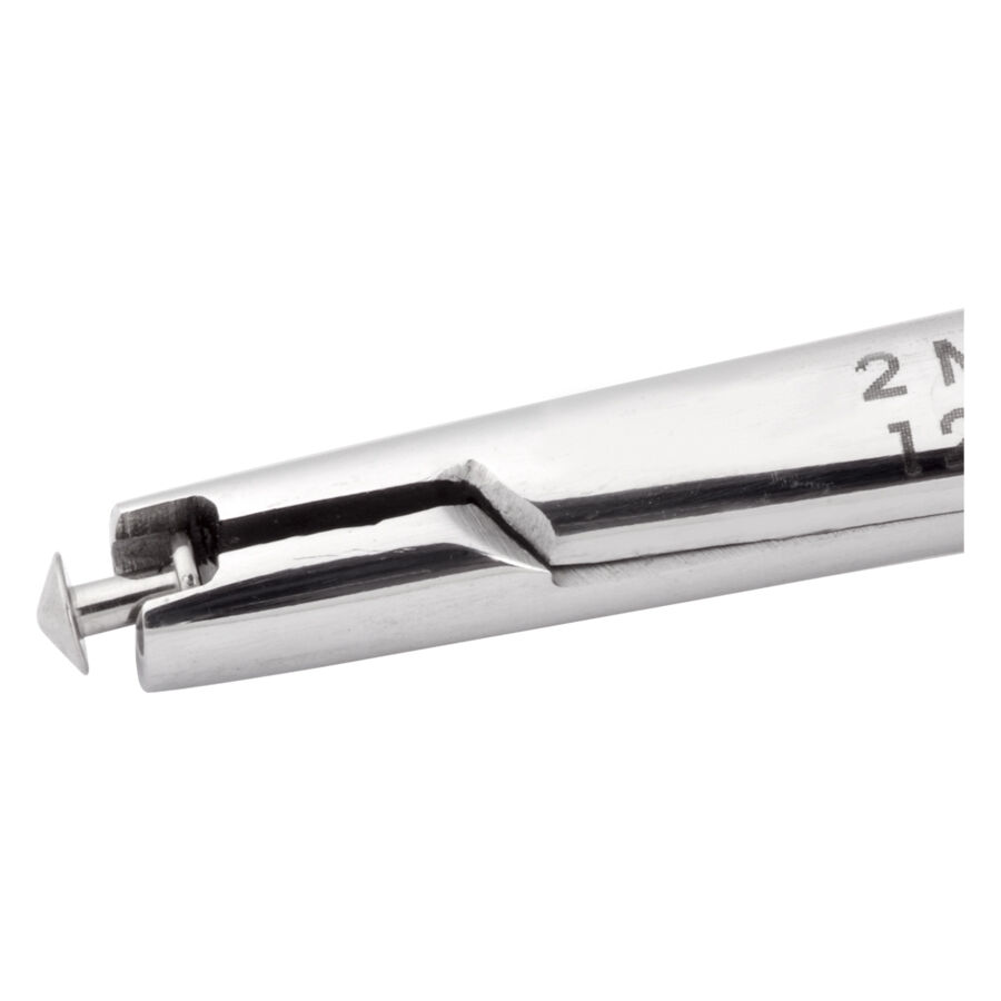 Insert DA/SK 2.0 en acier inoxydable Gros plan d'un insert DA/SK 2.0 en acier inoxydable argenté sur fond blanc