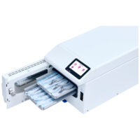 SteriHero Speed+ stérilisateur Stérilisateur blanc avec compartiment ouvert, écran tactile et sachets de stérilisation