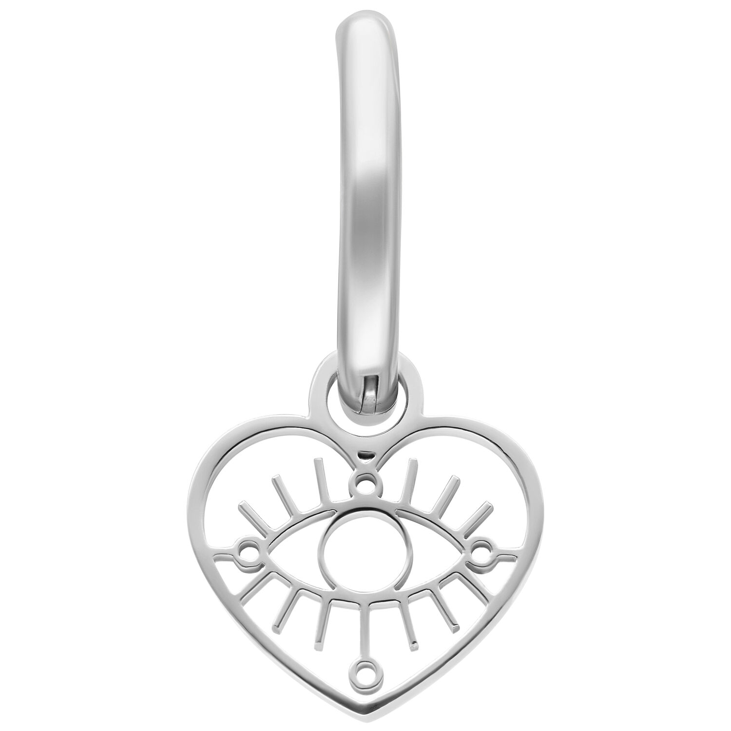 Boucle d'oreille argentée avec symbole de cœur et d'œil sur fond blanc
